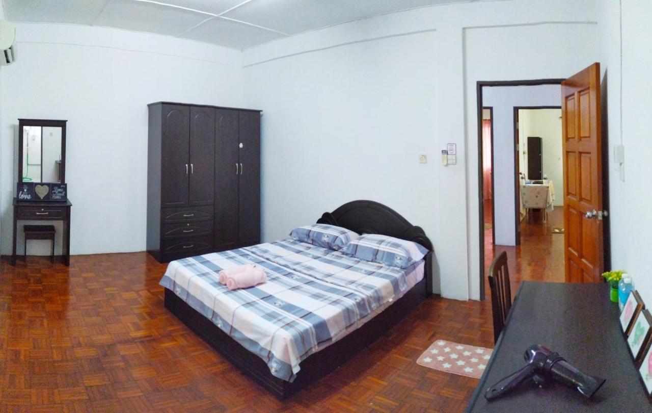 Victoria Homestay Sibu - Next To Shopping Complex & Large Car Park Area With Autogate Exterior foto